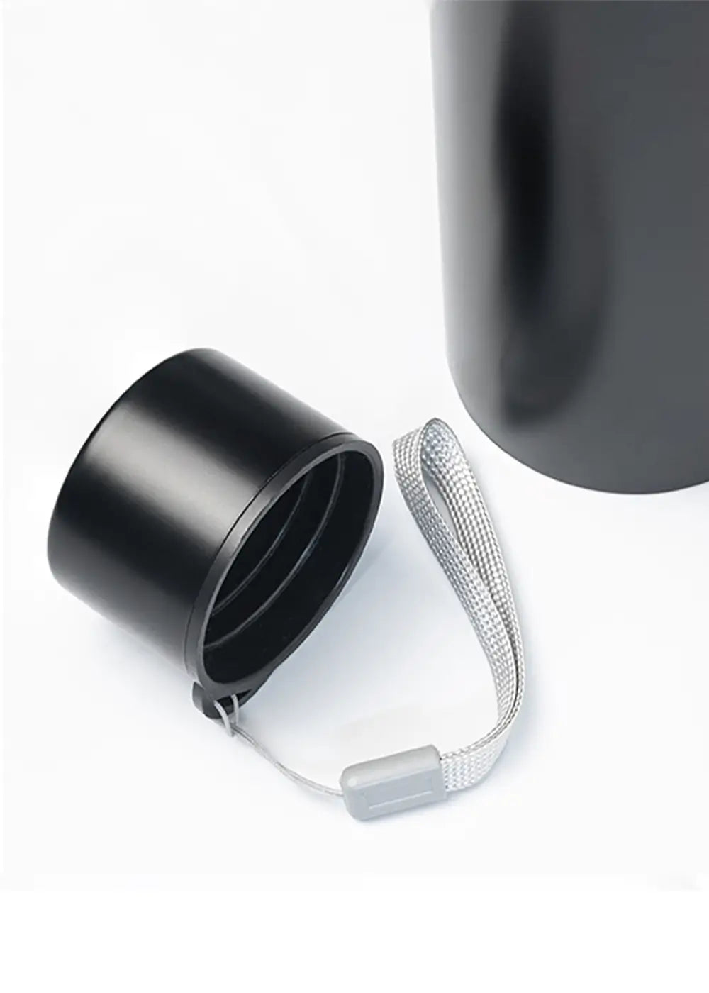 Black Engraved 750ml Stainless Steel Water Bottle – Leak-Proof & BPA-Free